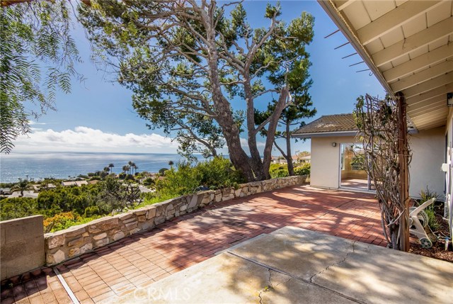 30229 Via Victoria, Rancho Palos Verdes, California 90275, 3 Bedrooms Bedrooms, ,2 BathroomsBathrooms,Residential,Sold,Via Victoria,PV19066034