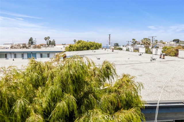 1202 Tennyson Street, Manhattan Beach, California 90266, 3 Bedrooms Bedrooms, ,2 BathroomsBathrooms,Residential,Sold,Tennyson,SB20090126