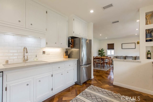 2621 Mathews Avenue, Redondo Beach, California 90278, 3 Bedrooms Bedrooms, ,2 BathroomsBathrooms,Residential,Sold,Mathews,SB20148757
