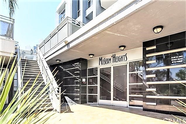 2 Bed Home for Sale in Los Angeles, California