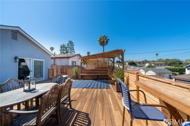 433 Paulina Avenue, Redondo Beach, California 90277, 3 Bedrooms Bedrooms, ,1 BathroomBathrooms,Residential,Sold,Paulina,SB18164259