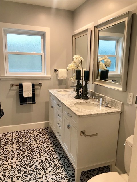 2049 Santa Rena Drive, Rancho Palos Verdes, California 90275, 4 Bedrooms Bedrooms, ,2 BathroomsBathrooms,Residential,Sold,Santa Rena,SB19026906