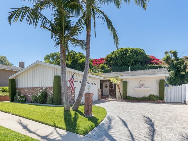 2055 Dorado Drive, Rancho Palos Verdes, California 90275, 3 Bedrooms Bedrooms, ,2 BathroomsBathrooms,Residential,Sold,Dorado,PV20161821