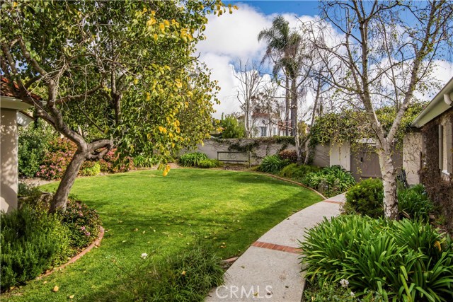 1421 Via Galicia, Palos Verdes Estates, California 90274, 4 Bedrooms Bedrooms, ,3 BathroomsBathrooms,Residential,Sold,Via Galicia,PV19066232
