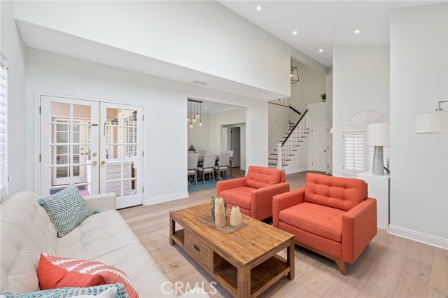 Front living room opens up to the backyard & dining room