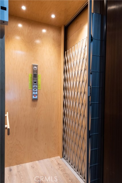 465 36th Place, Manhattan Beach, California 90266, 5 Bedrooms Bedrooms, ,6 BathroomsBathrooms,Residential,Sold,36th Place,SB19099340