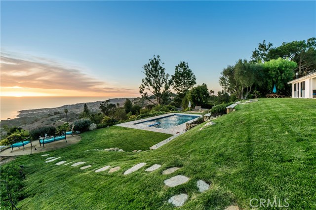 2 Spur Lane, Rolling Hills, California 90274, 6 Bedrooms Bedrooms, ,2 BathroomsBathrooms,Residential,Sold,Spur,PV20123777