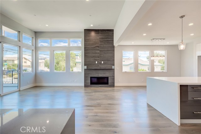1807 Green Lane, Redondo Beach, California 90278, 5 Bedrooms Bedrooms, ,5 BathroomsBathrooms,Residential,Sold,Green,PV19214279
