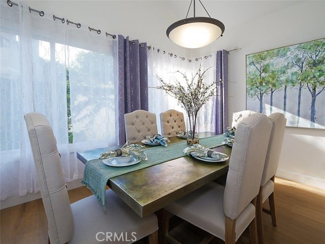 Formal dining room