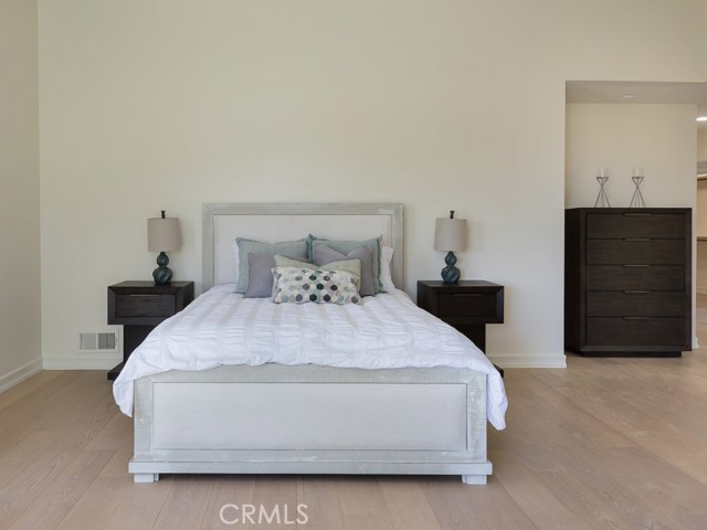 24 Harbor Sight Drive, Rolling Hills Estates, California 90274, 4 Bedrooms Bedrooms, ,4 BathroomsBathrooms,Residential,Sold,Harbor Sight,PV20138736