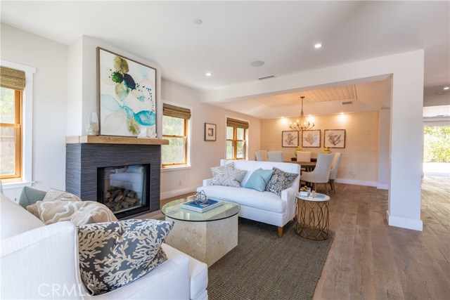 1631 19th Street, Manhattan Beach, California 90266, 5 Bedrooms Bedrooms, ,4 BathroomsBathrooms,Residential,Sold,19th,SB20082155