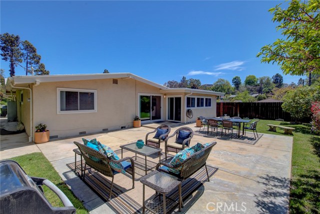 27139 Grayslake Road, Rancho Palos Verdes, California 90275, 4 Bedrooms Bedrooms, ,1 BathroomBathrooms,Residential,Sold,Grayslake,PV19091010