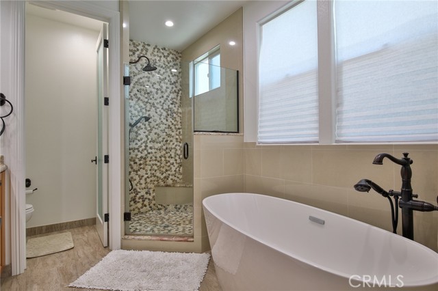 1725 Ford Avenue, Redondo Beach, California 90278, 4 Bedrooms Bedrooms, ,4 BathroomsBathrooms,Residential,Sold,Ford,CV21038454