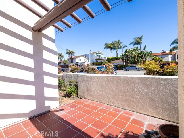 1011 Diamond Street, Redondo Beach, California 90277, 3 Bedrooms Bedrooms, ,1 BathroomBathrooms,Residential,Sold,Diamond,PV21056116