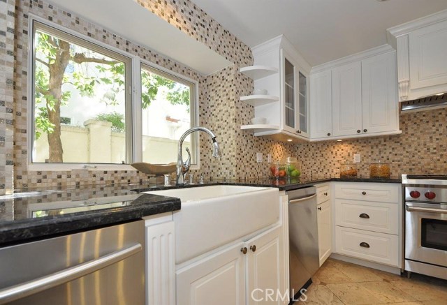18 Via Porto Grande, Rancho Palos Verdes, California 90275, 5 Bedrooms Bedrooms, ,3 BathroomsBathrooms,Residential,Sold,Via Porto Grande,PV18254571