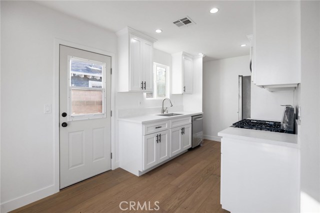 701 Pruitt Drive, Redondo Beach, California 90278, 3 Bedrooms Bedrooms, ,2 BathroomsBathrooms,Residential,Sold,Pruitt,SB20236604