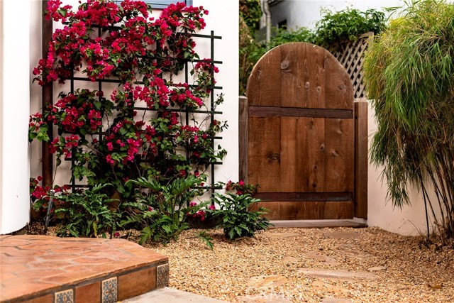 708 Marine Avenue, Manhattan Beach, California 90266, 4 Bedrooms Bedrooms, ,4 BathroomsBathrooms,Residential,Sold,Marine,SB20193991