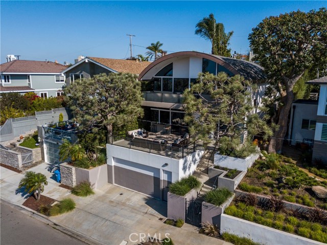 506 Gertruda Avenue, Redondo Beach, California 90277, 4 Bedrooms Bedrooms, ,3 BathroomsBathrooms,Residential,Sold,Gertruda,SB18269373