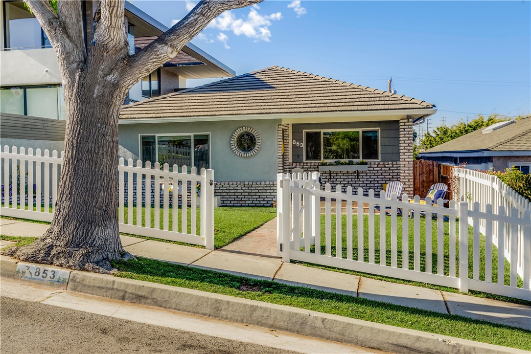 853 Avenue C, Redondo Beach, California 90277, 4 Bedrooms Bedrooms, ,2 BathroomsBathrooms,Residential,Sold,Avenue C,SB18116160