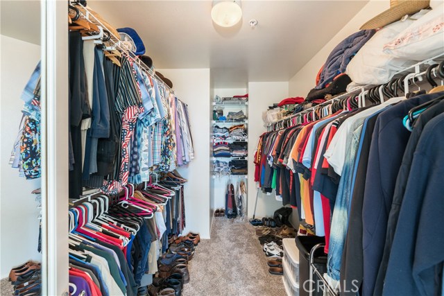 Master Suite Walk-In Closet