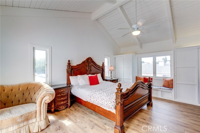 2416 Elm Avenue, Manhattan Beach, California 90266, 4 Bedrooms Bedrooms, ,2 BathroomsBathrooms,Residential,Sold,Elm,SB19275935