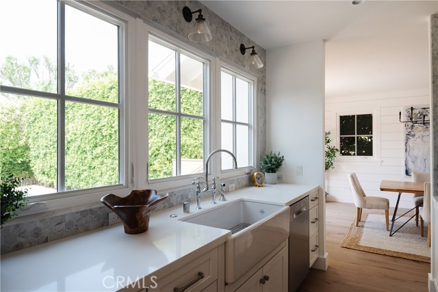 933 9th Street, Manhattan Beach, California 90266, 4 Bedrooms Bedrooms, ,2 BathroomsBathrooms,Residential,Sold,9th,SB21112500