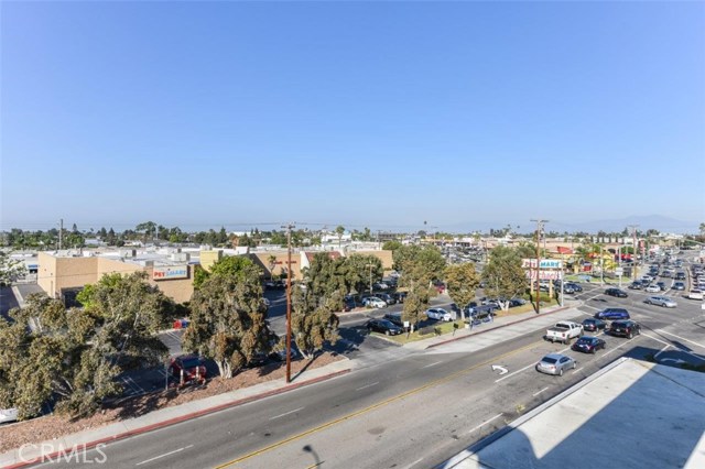 17th Street, 92627, ,For Sale,17th,OC20232304