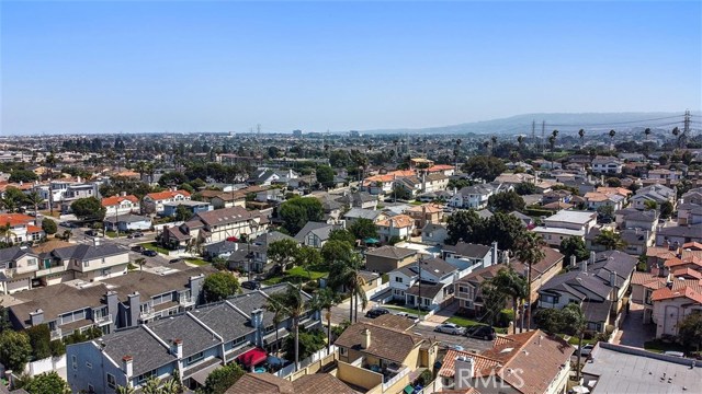 1912 Morgan Lane, Redondo Beach, California 90278, 4 Bedrooms Bedrooms, ,2 BathroomsBathrooms,Residential,Sold,Morgan,SB20170222