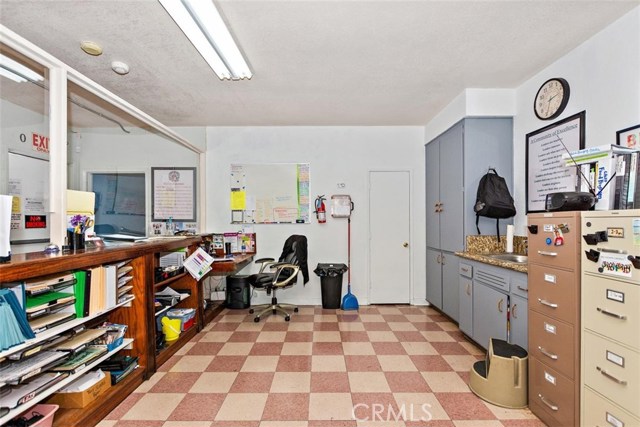 Lynwood, ,Commercial,For Sale,Lynwood,CV20155528