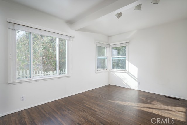 609 35th Street, Manhattan Beach, California 90266, 4 Bedrooms Bedrooms, ,1 BathroomBathrooms,Residential,Sold,35th,SB20233626