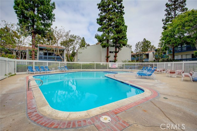 800 Camino Real, Redondo Beach, California 90277, 1 Bedroom Bedrooms, ,1 BathroomBathrooms,Residential,Sold,Camino Real,SB20031629