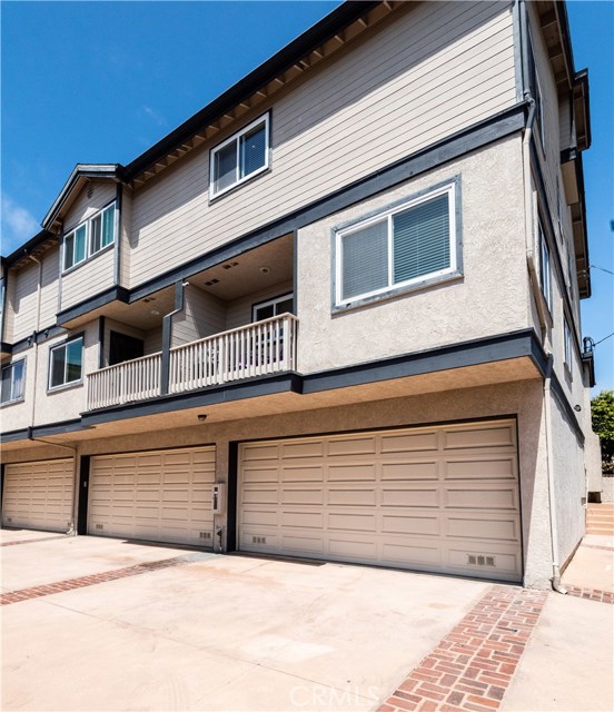 The most desired private and secluded end unit of the 6 unit complex