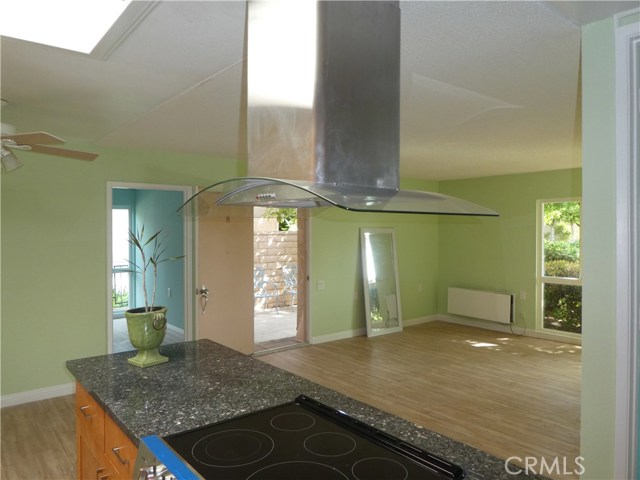 Photo of 2119 Via Puerta #R, Laguna Woods, CA 92637
