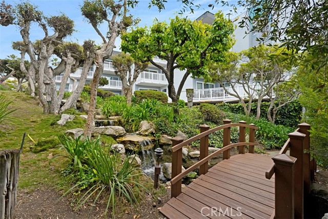 650 The Village, Redondo Beach, California 90277, 1 Bedroom Bedrooms, ,1 BathroomBathrooms,Residential,Sold,The Village,OC21048054