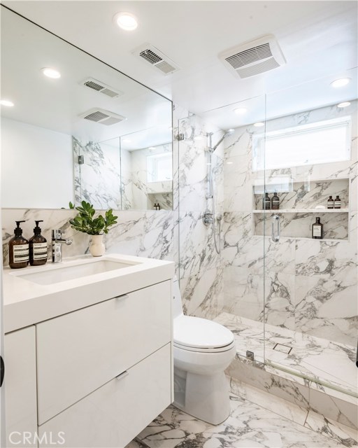 4109 Crest Drive, Manhattan Beach, California 90266, 3 Bedrooms Bedrooms, ,4 BathroomsBathrooms,Residential,Sold,Crest,SB20133753