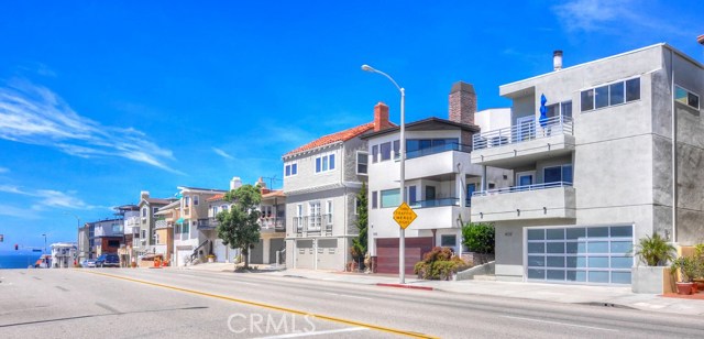 409 15th Street, Manhattan Beach, California 90266, 3 Bedrooms Bedrooms, ,2 BathroomsBathrooms,Residential,Sold,15th,SB17215456