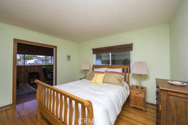 Master Bedroom with office