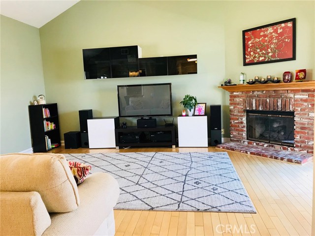 2617 Mathews Avenue, Redondo Beach, California 90278, 3 Bedrooms Bedrooms, ,2 BathroomsBathrooms,Residential,Sold,Mathews,SB18147799