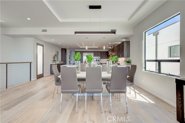 1517 Golden Avenue, Hermosa Beach, California 90254, 5 Bedrooms Bedrooms, ,2 BathroomsBathrooms,Residential,Sold,Golden,SB19224714