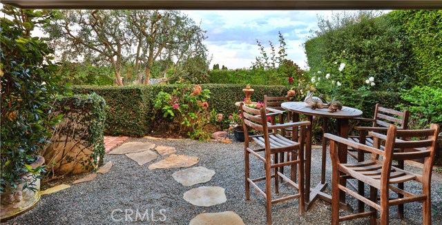 564 Via Media, Palos Verdes Estates, California 90274, 3 Bedrooms Bedrooms, ,3 BathroomsBathrooms,Residential,Sold,Via Media,PV18251119