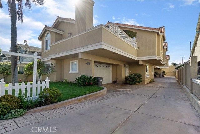 2702 Carnegie Lane, Redondo Beach, California 90278, 3 Bedrooms Bedrooms, ,2 BathroomsBathrooms,Residential,Sold,Carnegie,SB20202081