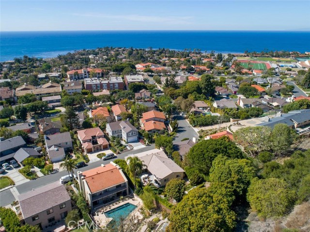 2316 Via Carrillo, Palos Verdes Estates, California 90274, 4 Bedrooms Bedrooms, ,3 BathroomsBathrooms,Residential,Sold,Via Carrillo,PV18043994