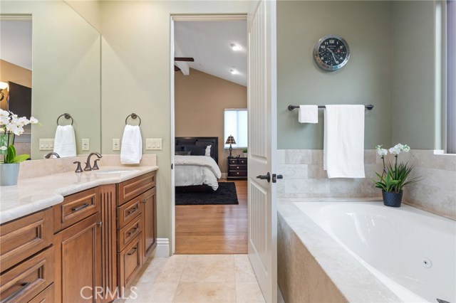 1806 Speyer Lane, Redondo Beach, California 90278, 4 Bedrooms Bedrooms, ,3 BathroomsBathrooms,Residential,Sold,Speyer,SB20225661