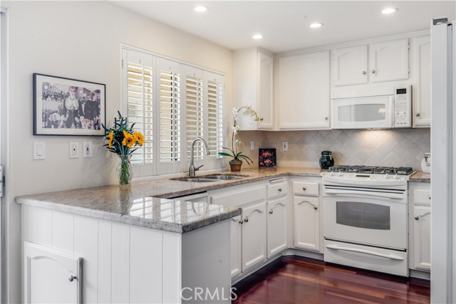 29707 Island View Drive, Rancho Palos Verdes, California 90275, 2 Bedrooms Bedrooms, ,2 BathroomsBathrooms,Residential,Sold,Island View,PV21082857