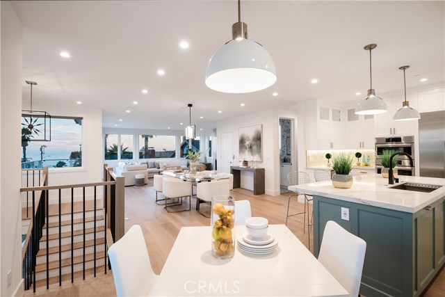 409 30th Street, Manhattan Beach, California 90266, 4 Bedrooms Bedrooms, ,2 BathroomsBathrooms,Residential,Sold,30th,SB20162447