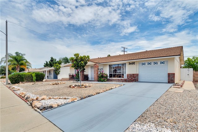 Photo of 28796 Glen Oaks Drive, Menifee, CA 92586