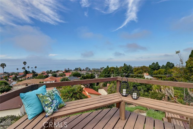 30010 Via Borica, Rancho Palos Verdes, California 90275, 4 Bedrooms Bedrooms, ,3 BathroomsBathrooms,Residential,Sold,Via Borica,SB19026332