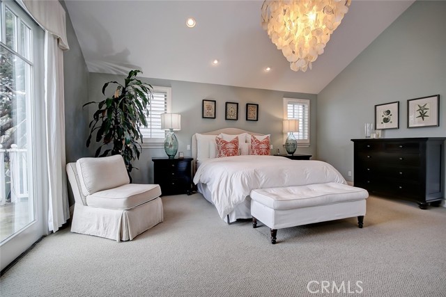 649 26th Street, Manhattan Beach, California 90266, 5 Bedrooms Bedrooms, ,4 BathroomsBathrooms,Residential,Sold,26th,SB21027371