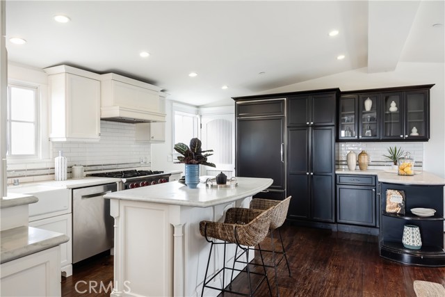 3213 Manhattan Avenue, Manhattan Beach, California 90266, 3 Bedrooms Bedrooms, ,3 BathroomsBathrooms,Residential,Sold,Manhattan,SB21049996