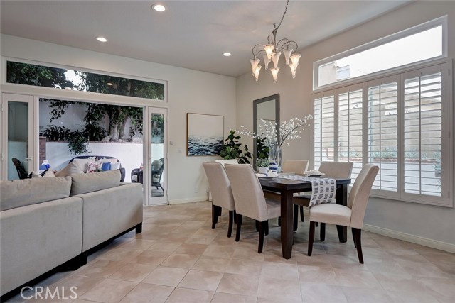 214 Juanita Avenue, Redondo Beach, California 90277, 3 Bedrooms Bedrooms, ,2 BathroomsBathrooms,Residential,Sold,Juanita,SB19078537